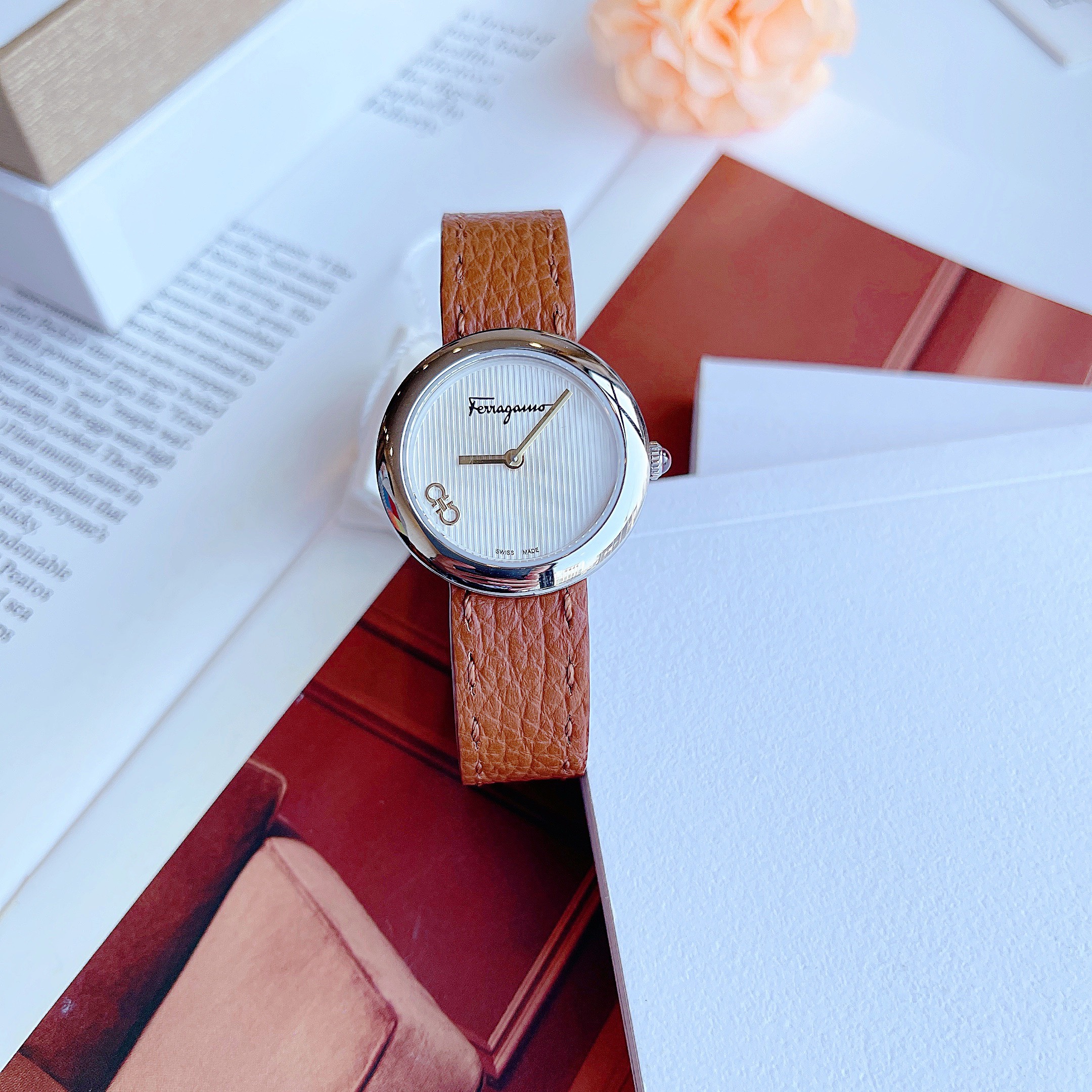 ( ĐỒNG HỒ NỮ ) Salvatore Ferragamo SFNL00120 Forever Leather Watch 28mm