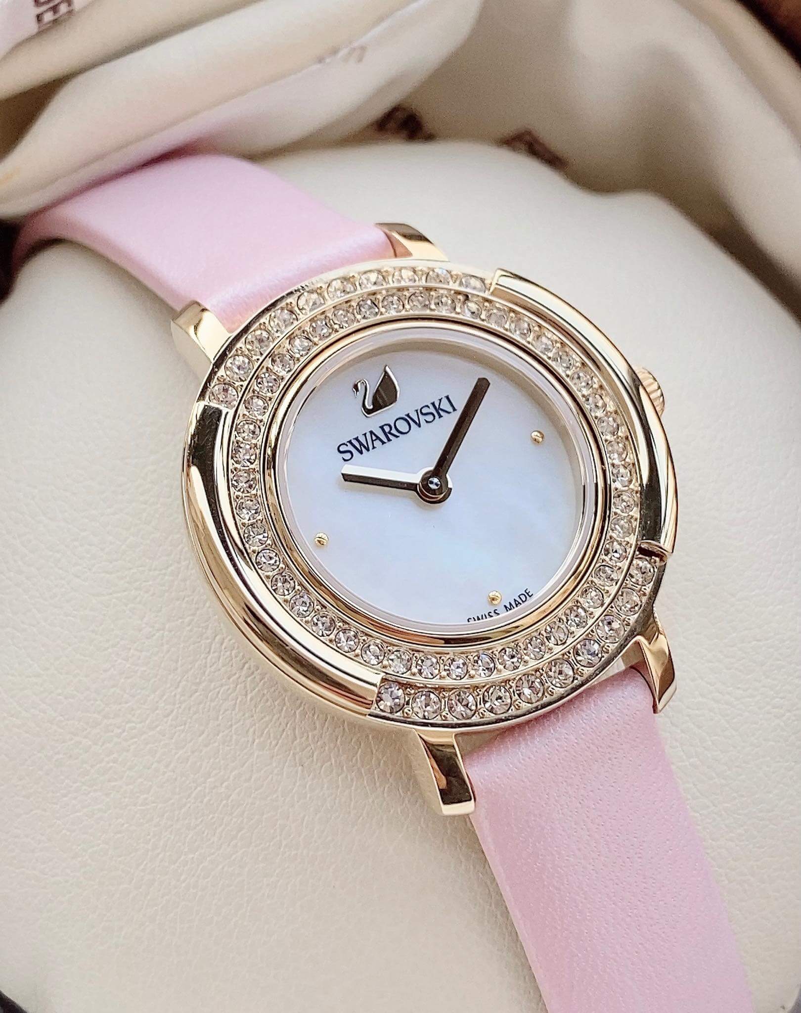 Swarovski 5261462 Đá Đổi Màu