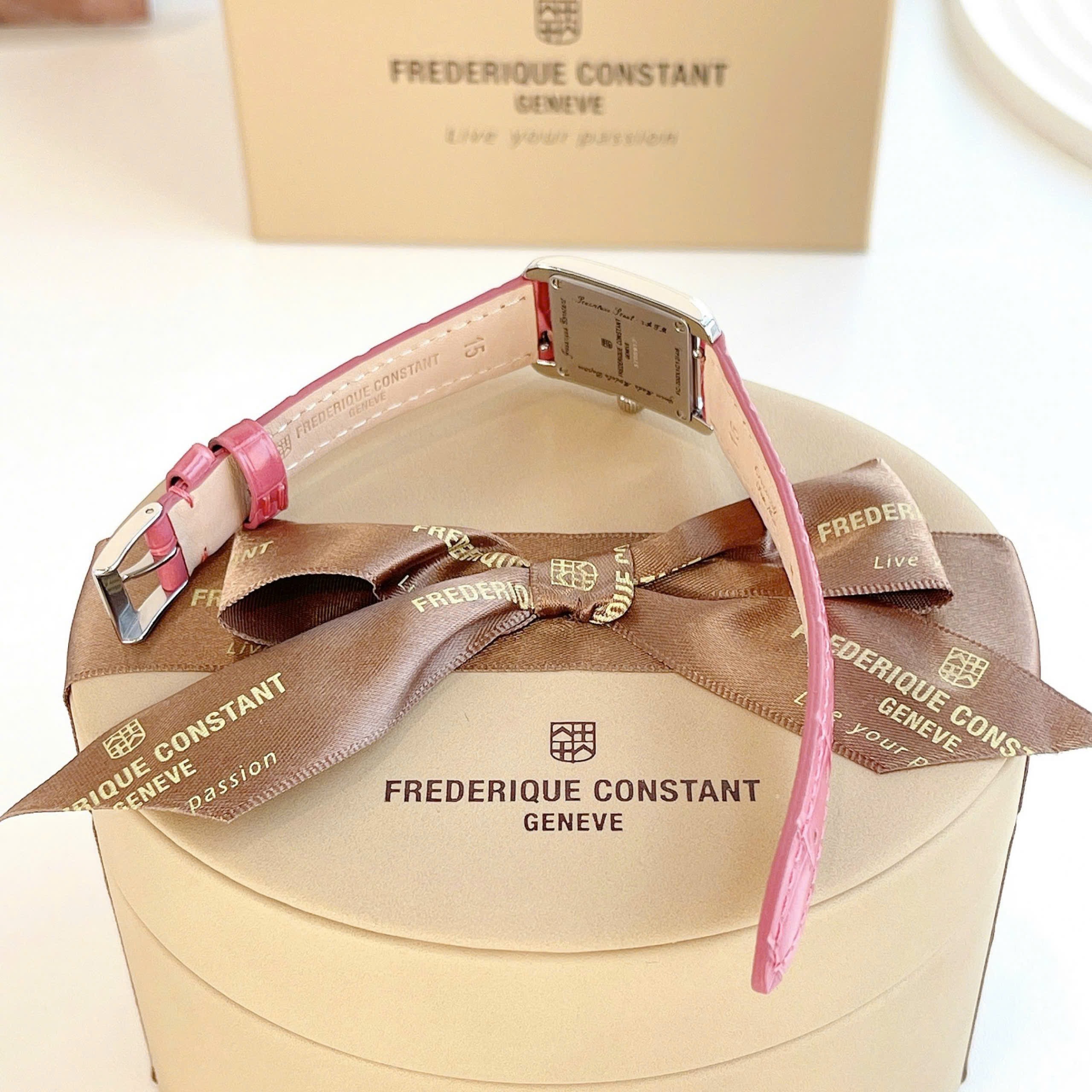 Ảnh 7 của (ĐỒNG HỒ NỮ) Frederique Constant Quartz FC-200MPWCD16-PR ( FC-200MPWCD16PR) Carrée Pink Ribbon Special