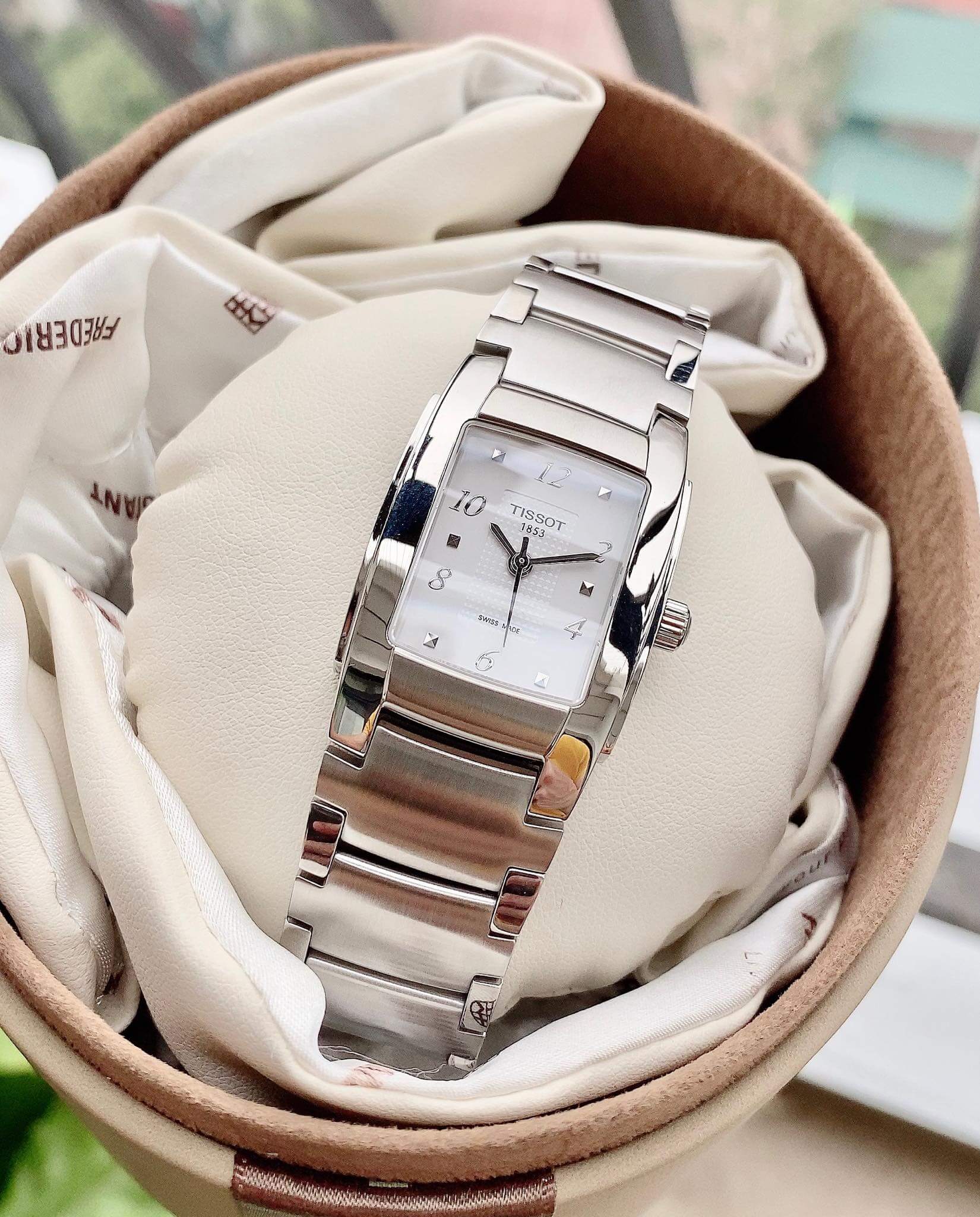 Ảnh 3 của Tissot T0733101101701