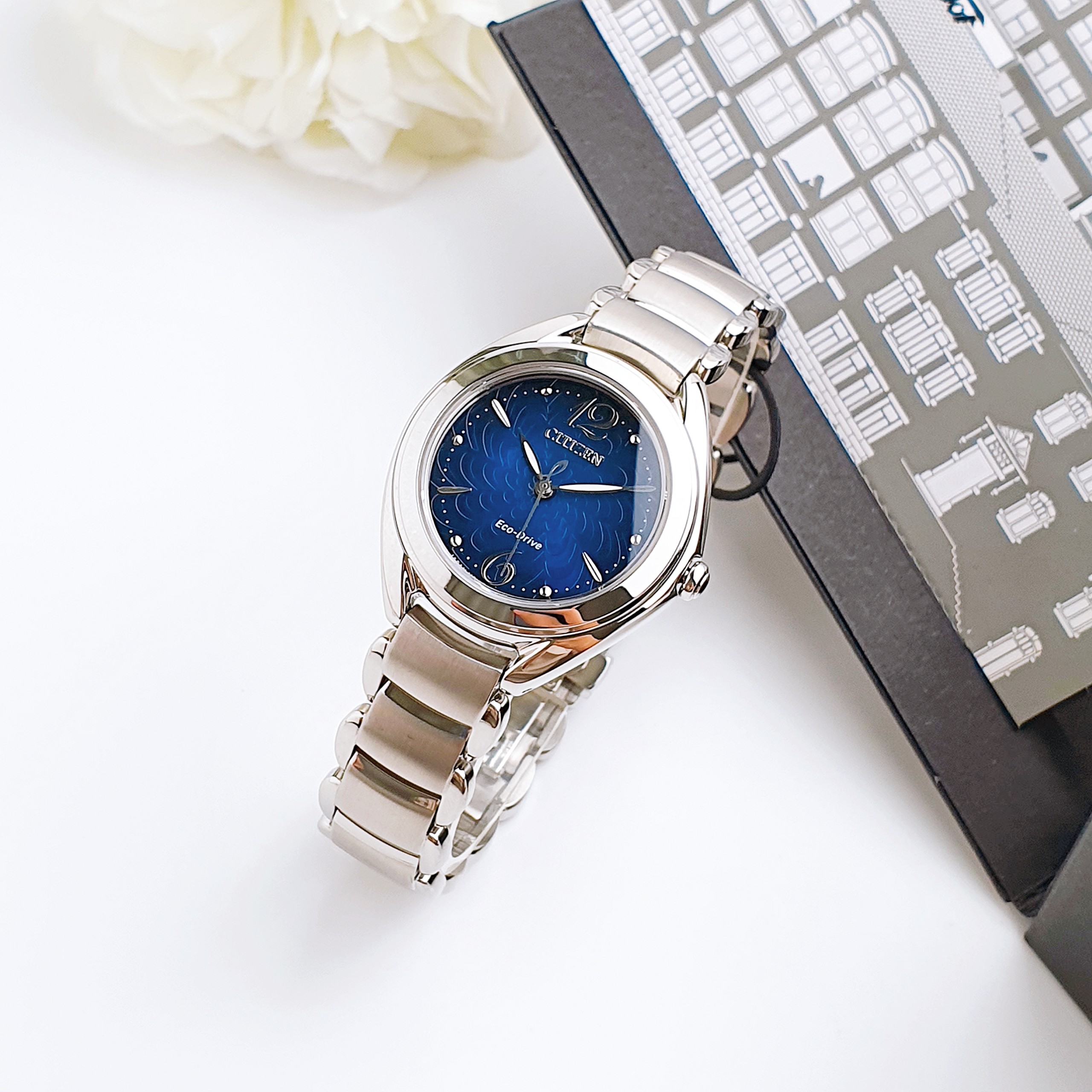 Ảnh 2 của (ĐỒNG HỒ NỮ) Citizen FE207084N L Silhouette Eco-Drive Watch 31mm