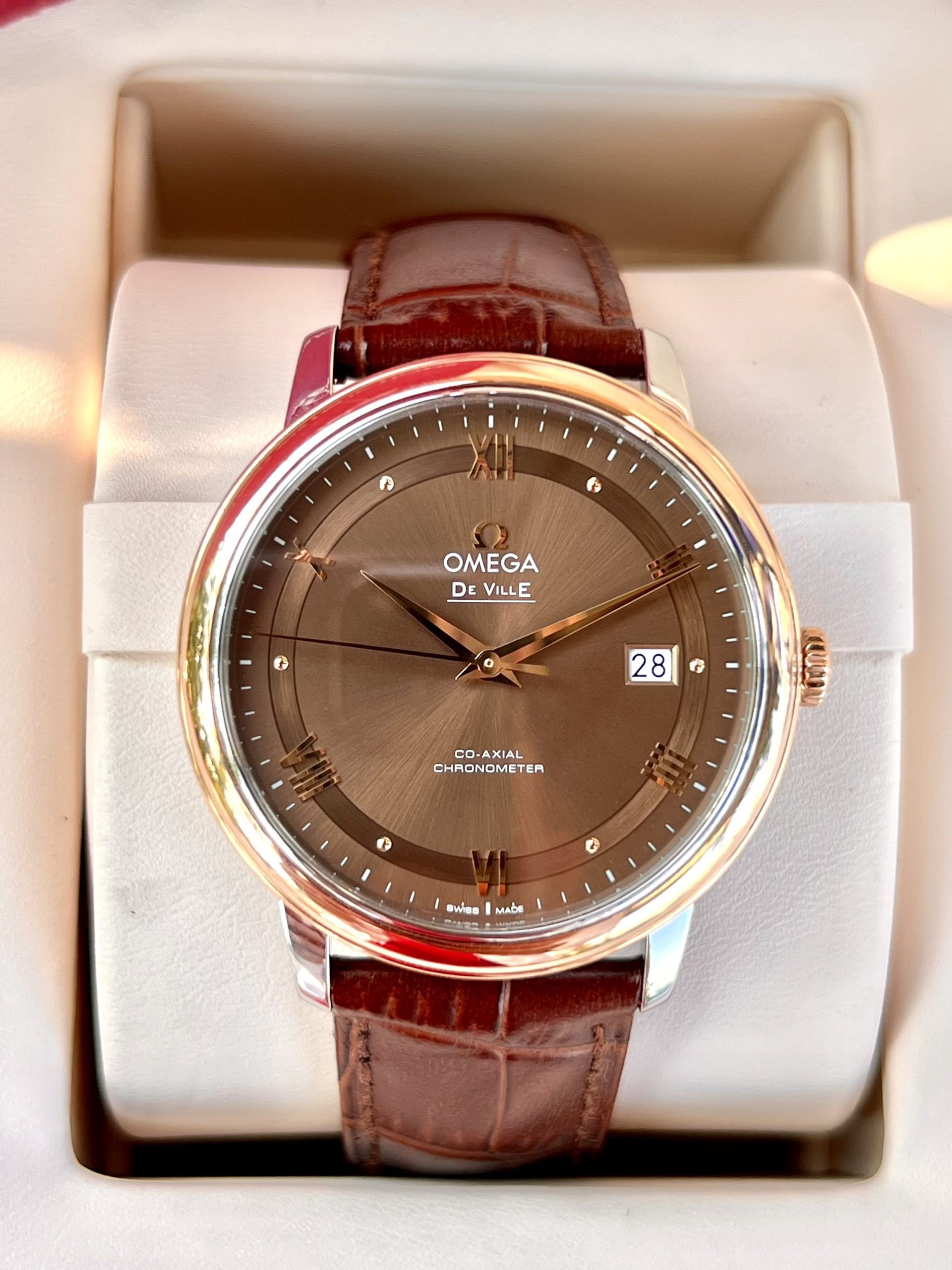 (DEAL LƯỚT) Omega De Ville Prestige Automatic 18K Red Gold 424.23.40.20.13.001