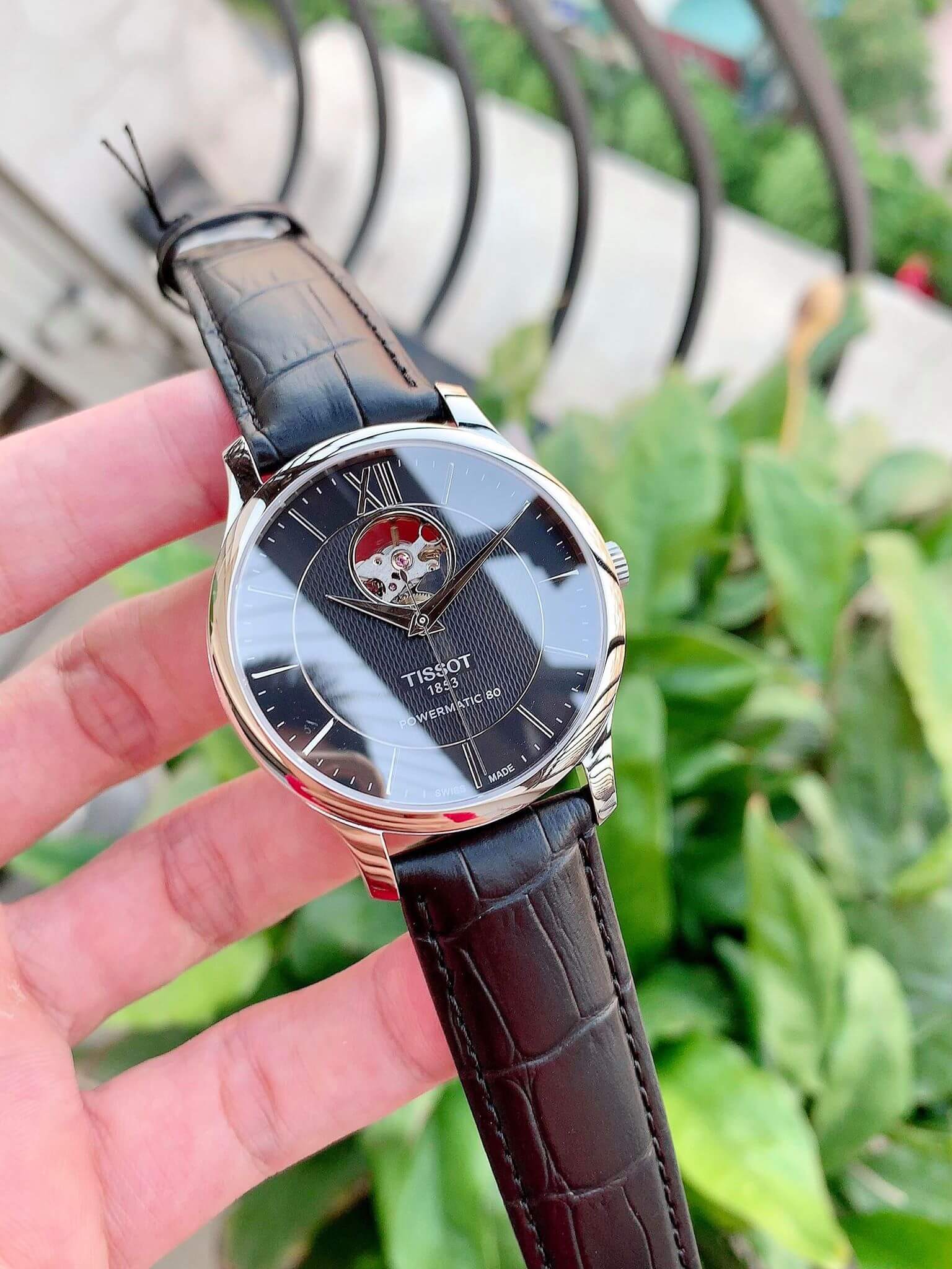 Ảnh 2 của Tissot T0639071605800