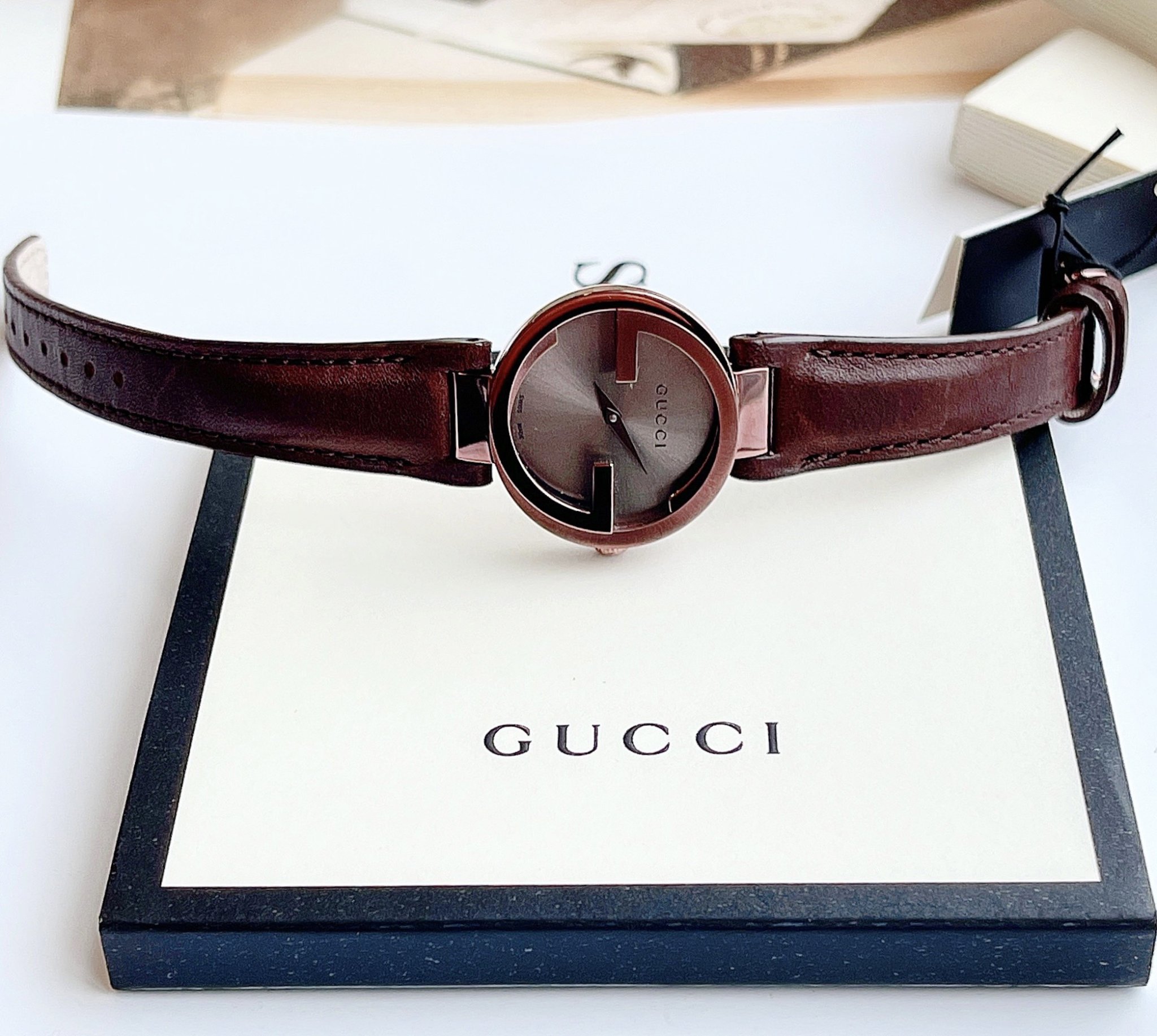 Ảnh 3 của ĐỒNG HỒ NỮ Gucci Interlocking Iconic Bezel Rose Gold-Tone YA133207 29MM