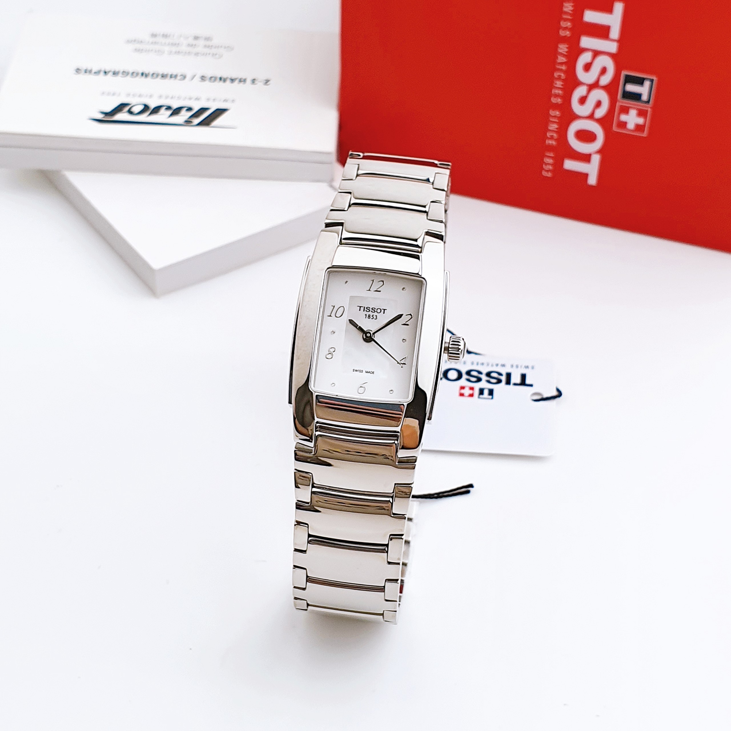 (ĐỒNG HỒ NỮ) Tissot T-Trend T073.310.11.116.00 ( T0733101111600 ) 32x25mm