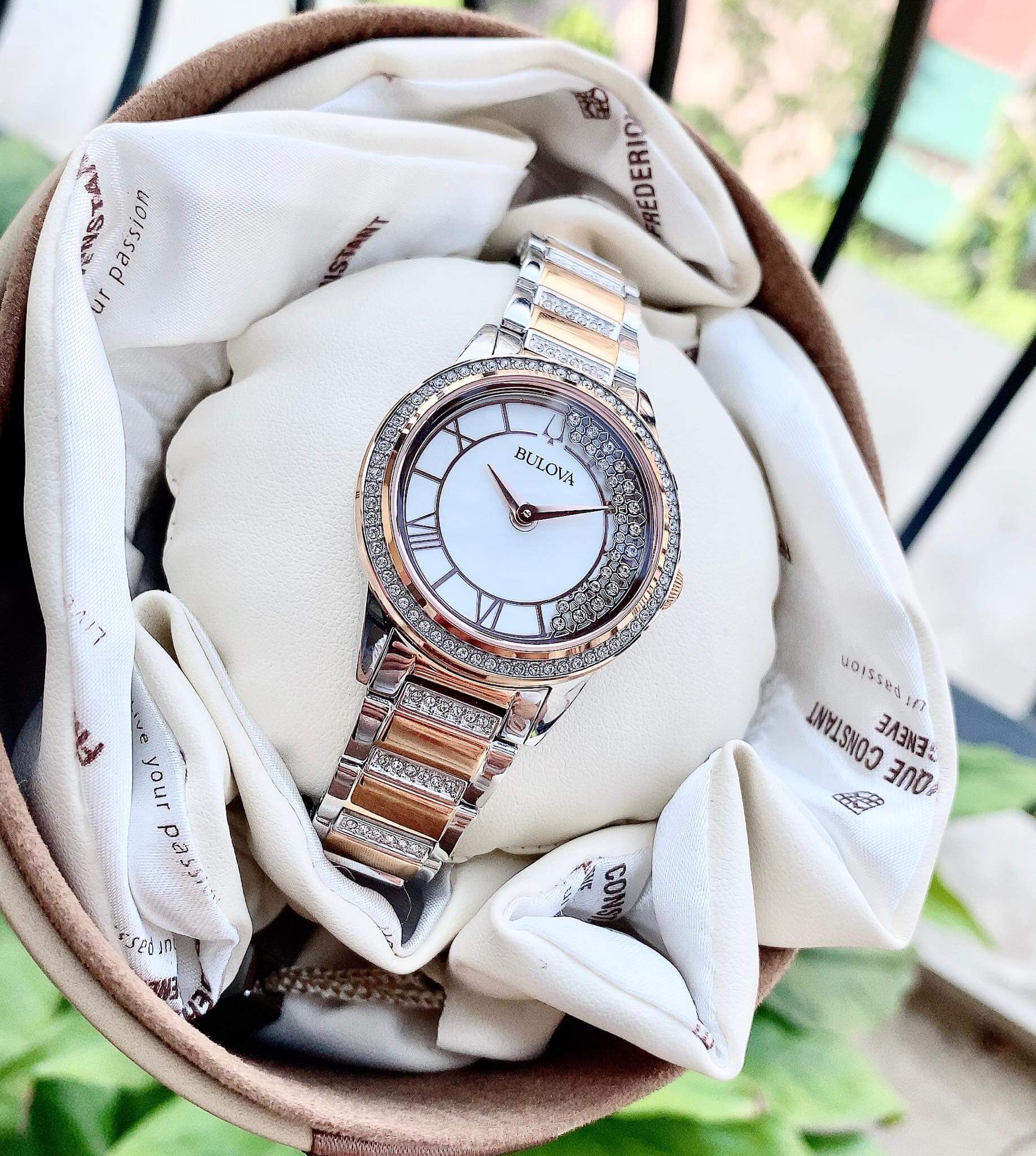 Ảnh 2 của Bulova 98L246