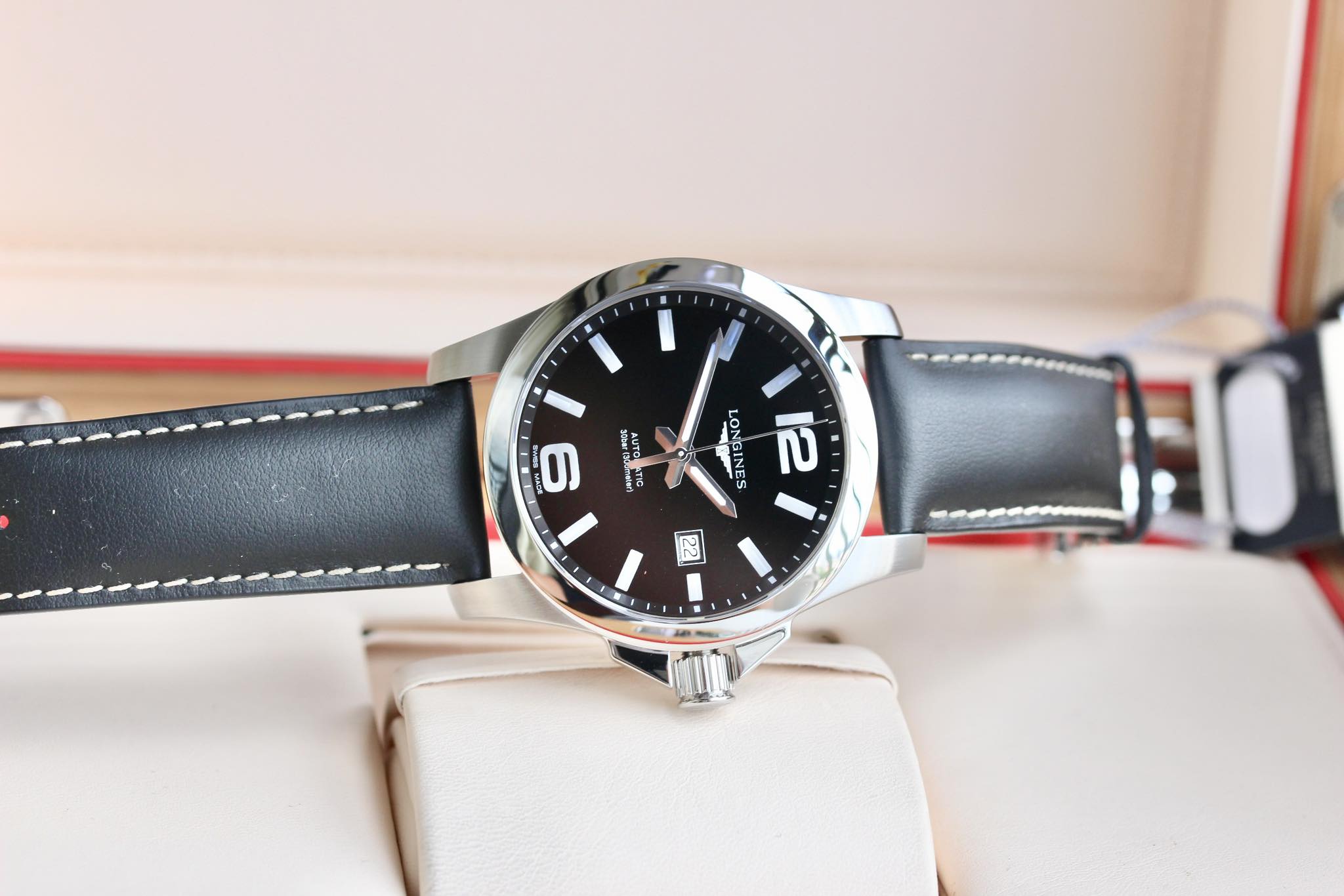 Ảnh 4 của (ĐỒNG HỒ NAM) (New)  LONGINES Conquest Automatic 43mm Black Dial Black Leather Strap Men's Watch L3.778.4.58.3 (L37784583)