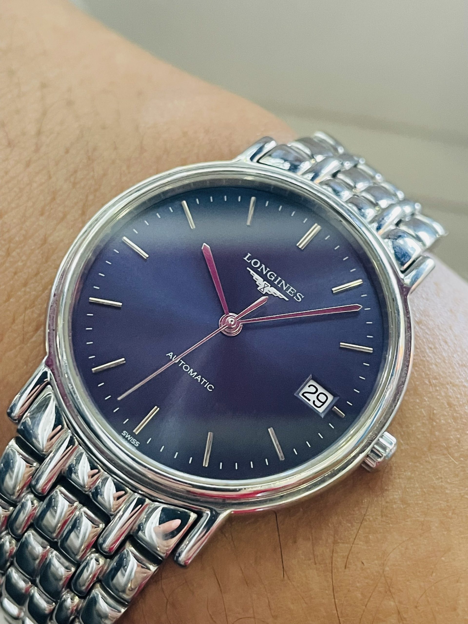 Ảnh 2 của [HÀNG LƯỚT] LONGINES PRÉSENCE L4.821.4.92.6 Automatic Watch 34.5mm
