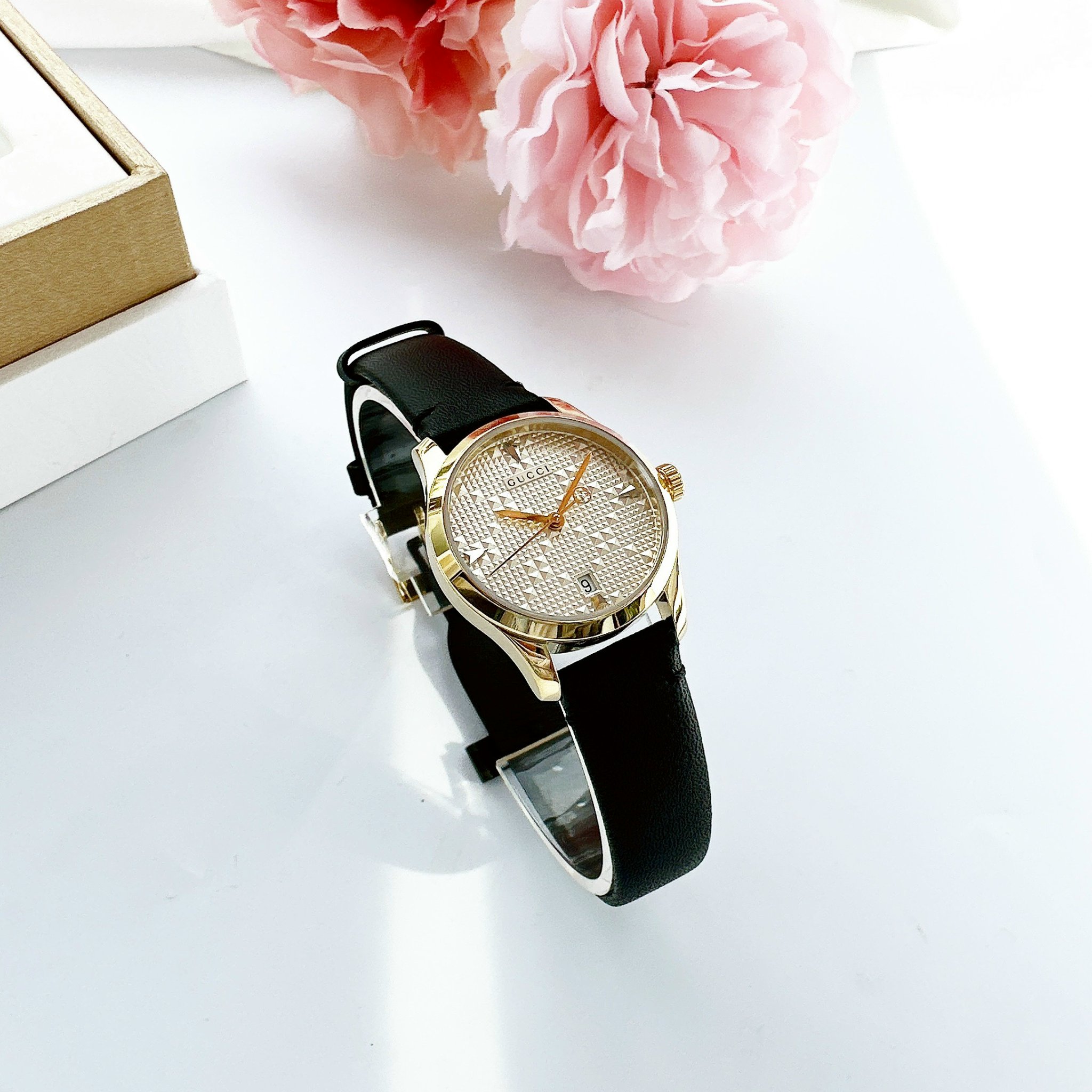 (ĐỒNG HỒ NỮ) Gucci G-Timeless Silver Watch 27mm YA126571