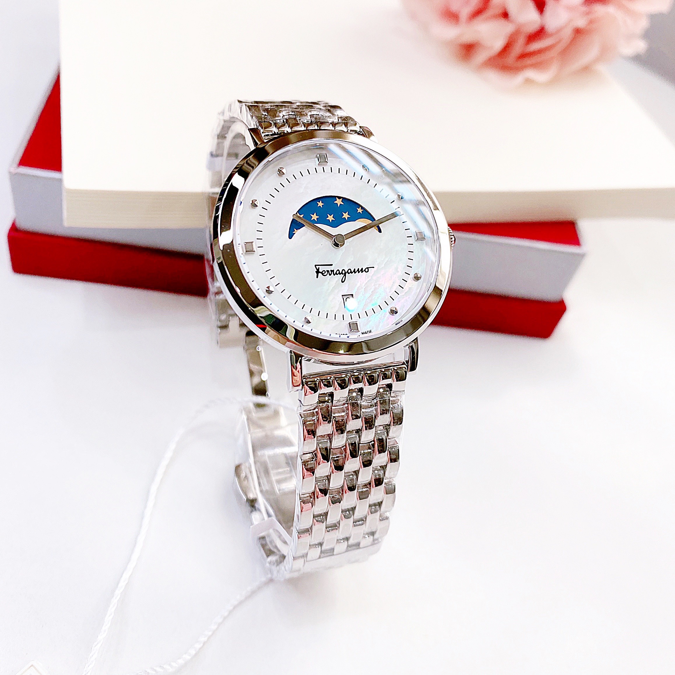 (ĐỒNG HỒ NỮ) Salvatore Ferragamo Womens White 36 mm Logomania Moon Phase Watch SFUH00321
