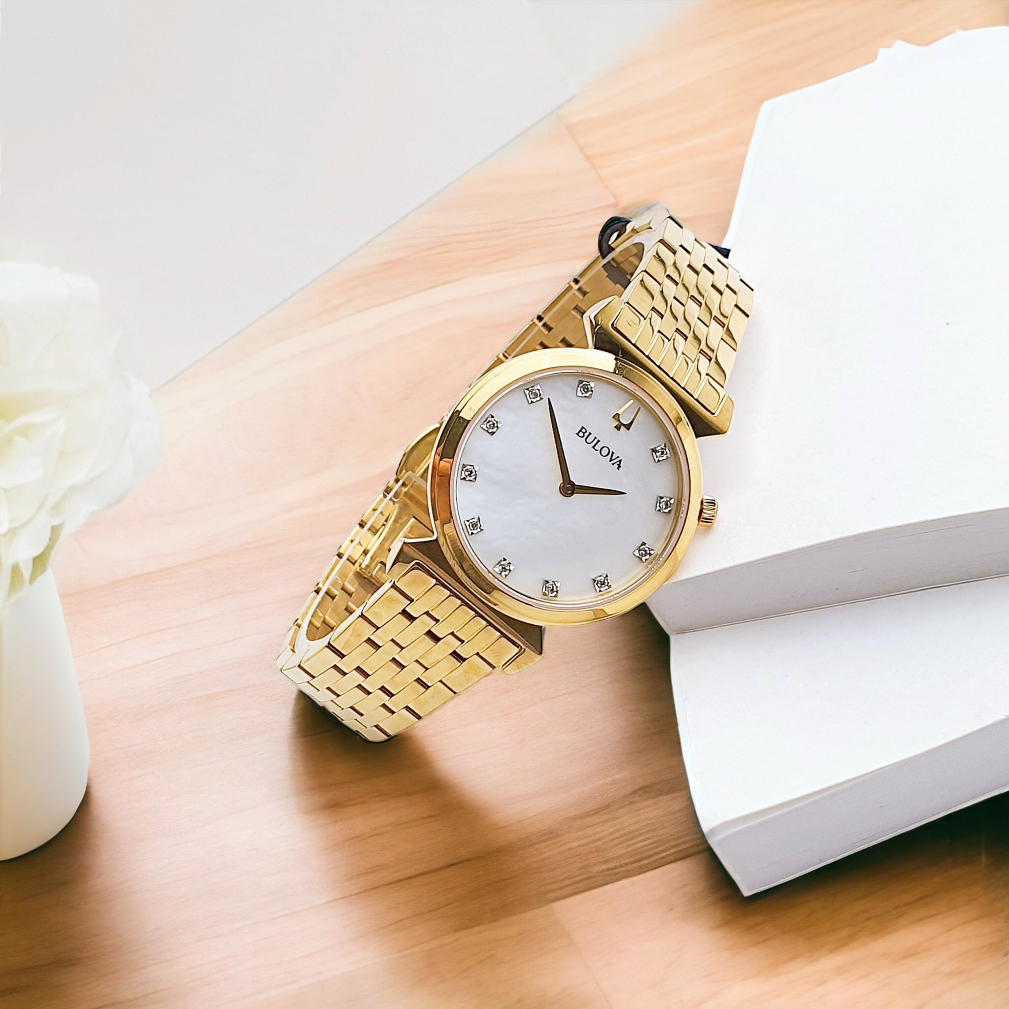 Ảnh 4 của (ĐỒNG HỒ NỮ) Bulova 97P149 Regatta Quartz Diamond 30mm