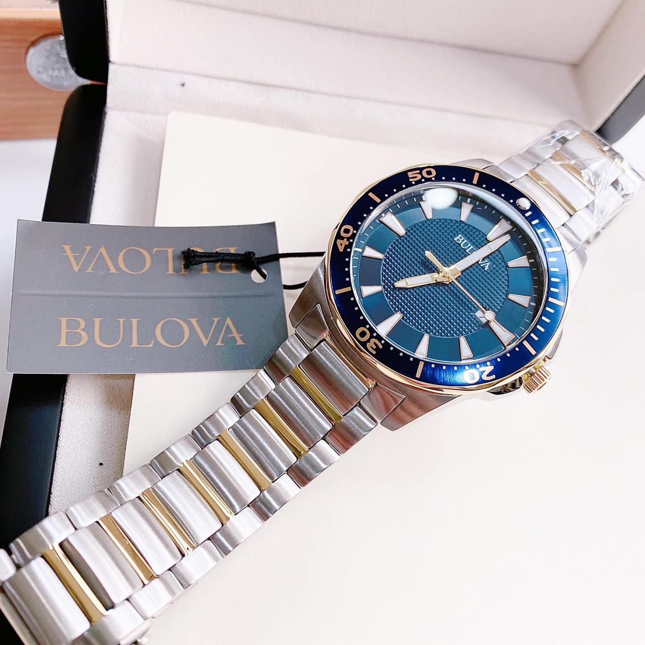 Ảnh 4 của (ĐỒNG HỒ NAM) Bulova Mens Classic Two Tone Blue Dial Stainless Steel Watch 98B329 43mm