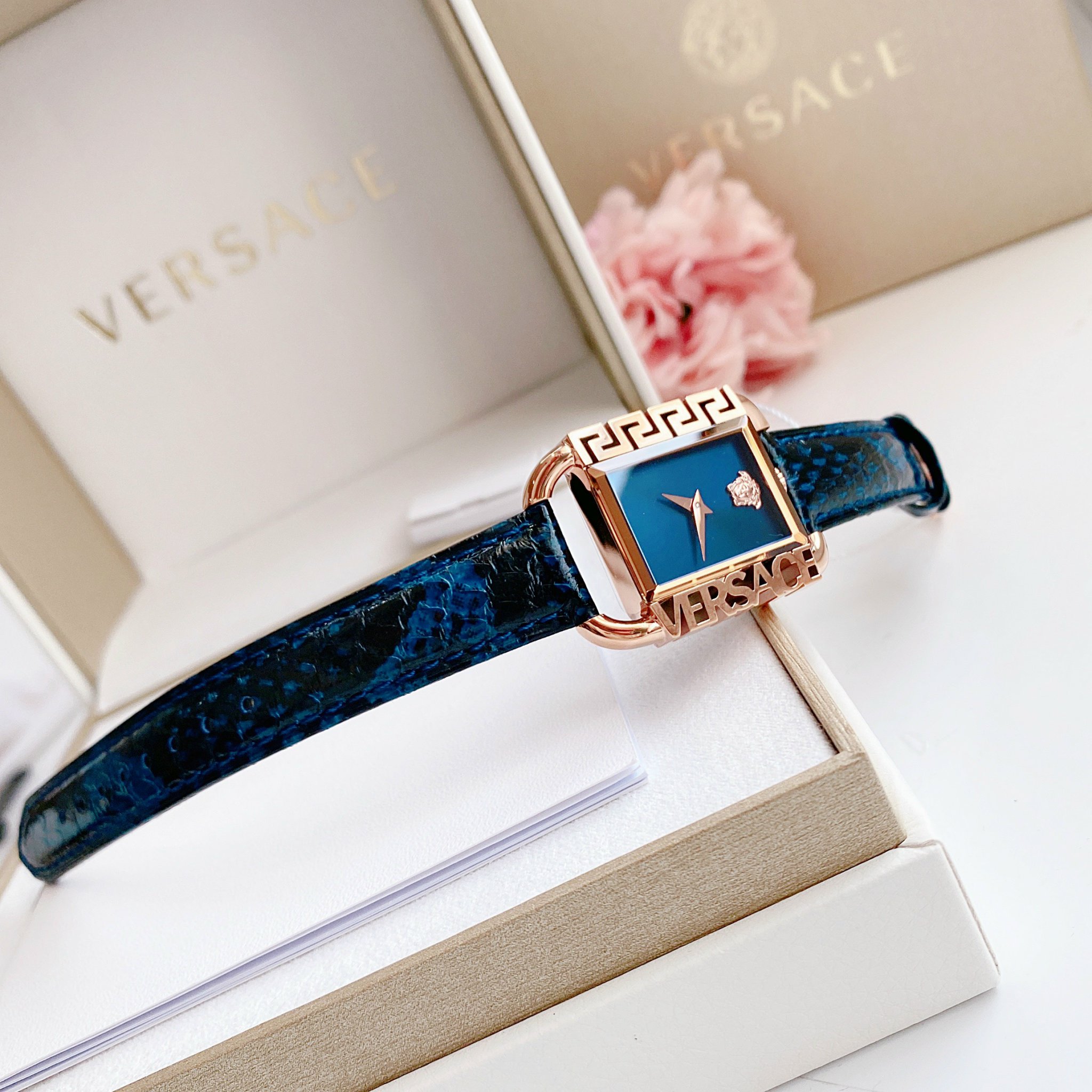 Ảnh 4 của (ĐỒNG HỒ NỮ) Versace Flair Quartz Blue Dial Ladies Watch VE3B00322