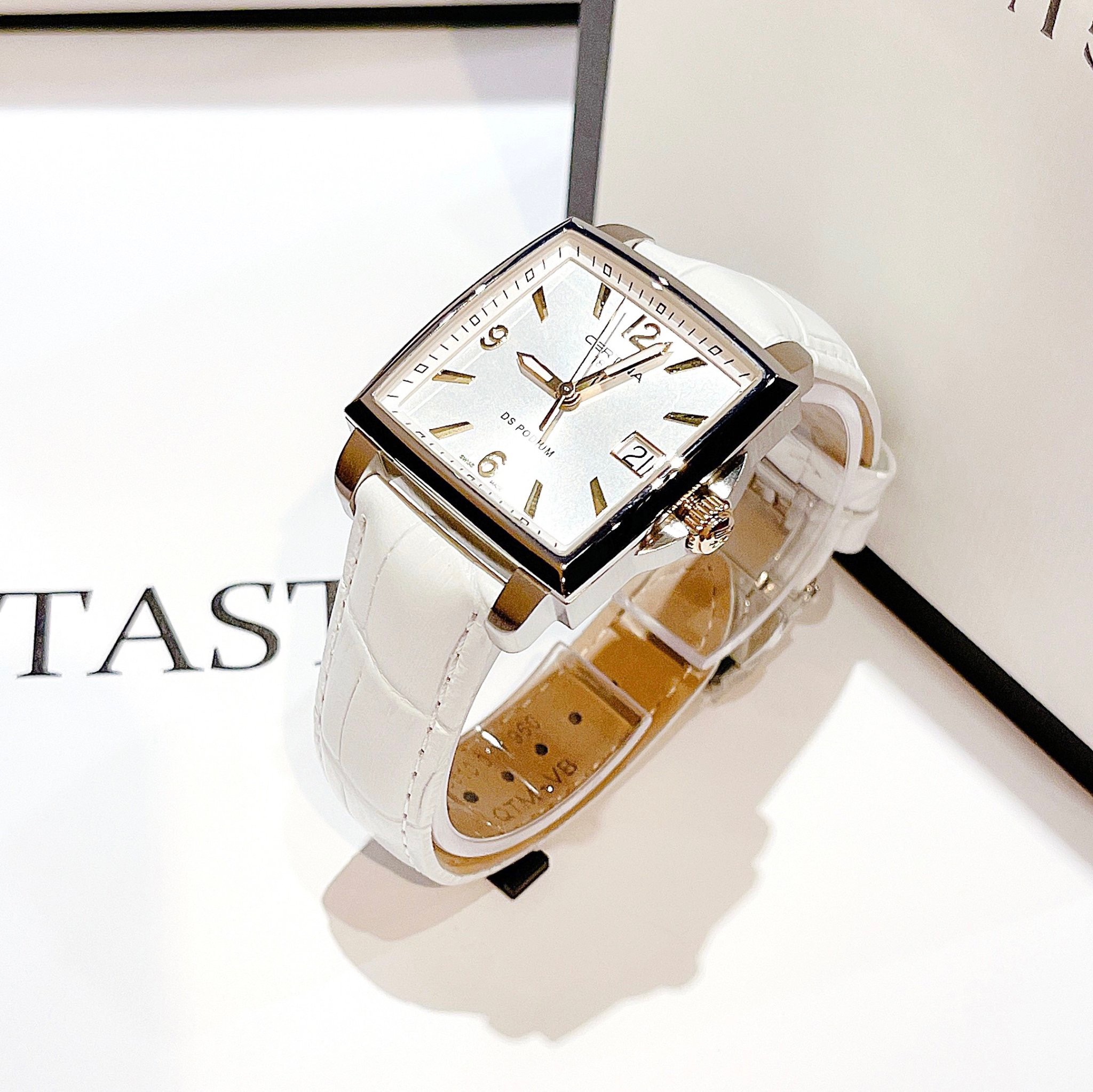 (ĐỒNG HỒ NỮ) Certina DS Podium Quartz Ladies Watch C001.310.26.037.00, 32MM