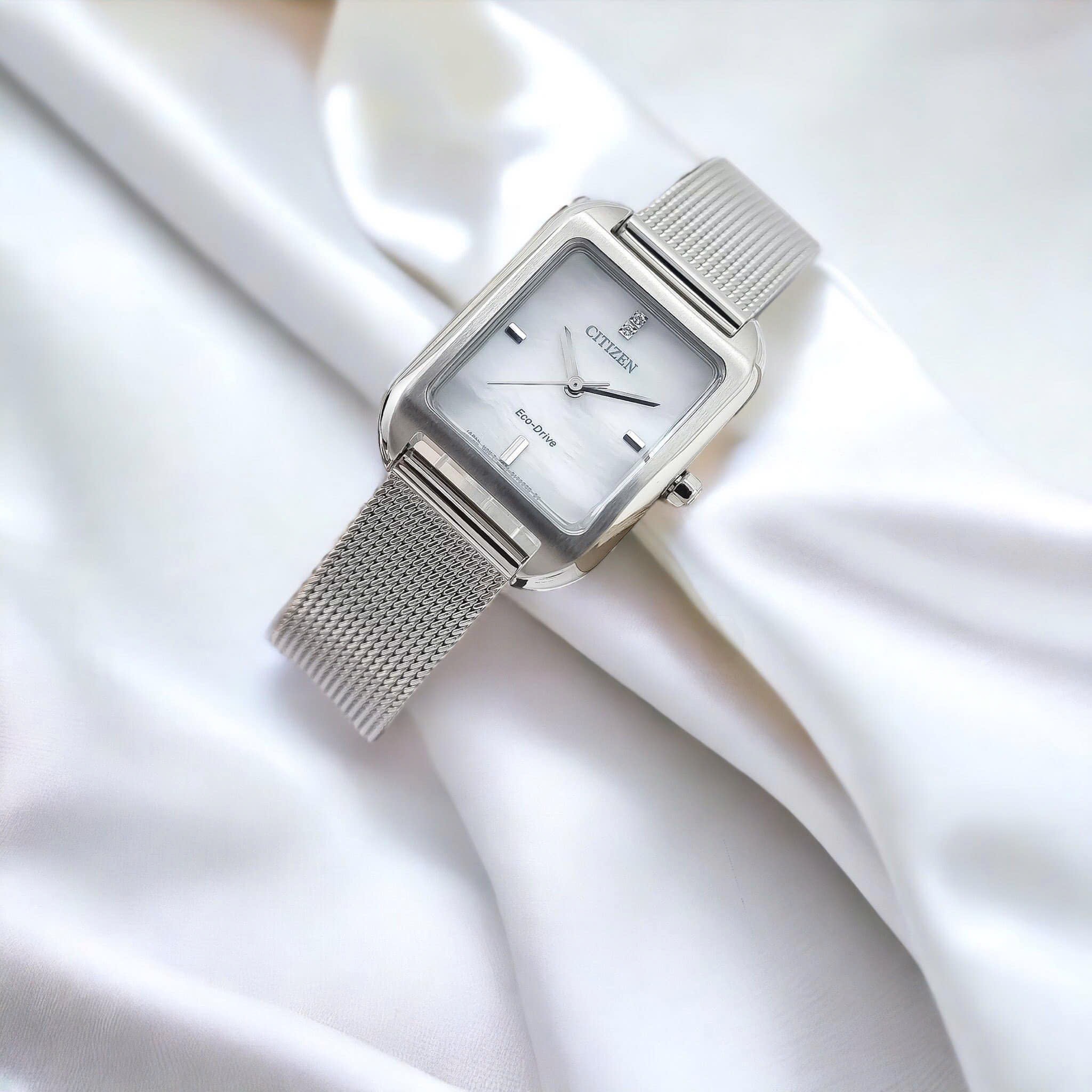 (ĐỒNG HỒ NỮ) Citizen Eco-Drive EM0491-81D ( EM049181D )