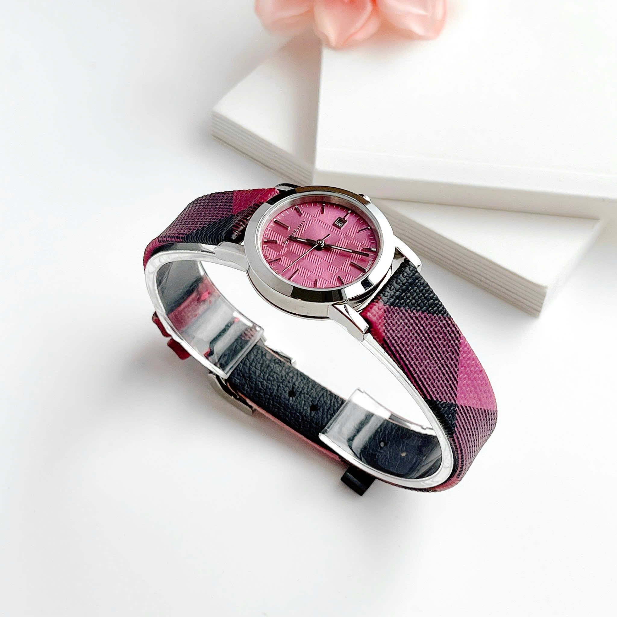 Ảnh 5 của (ĐỒNG HỒ NỮ) BURBERRY SWISSMADE PINK DATE WATCH BU1792