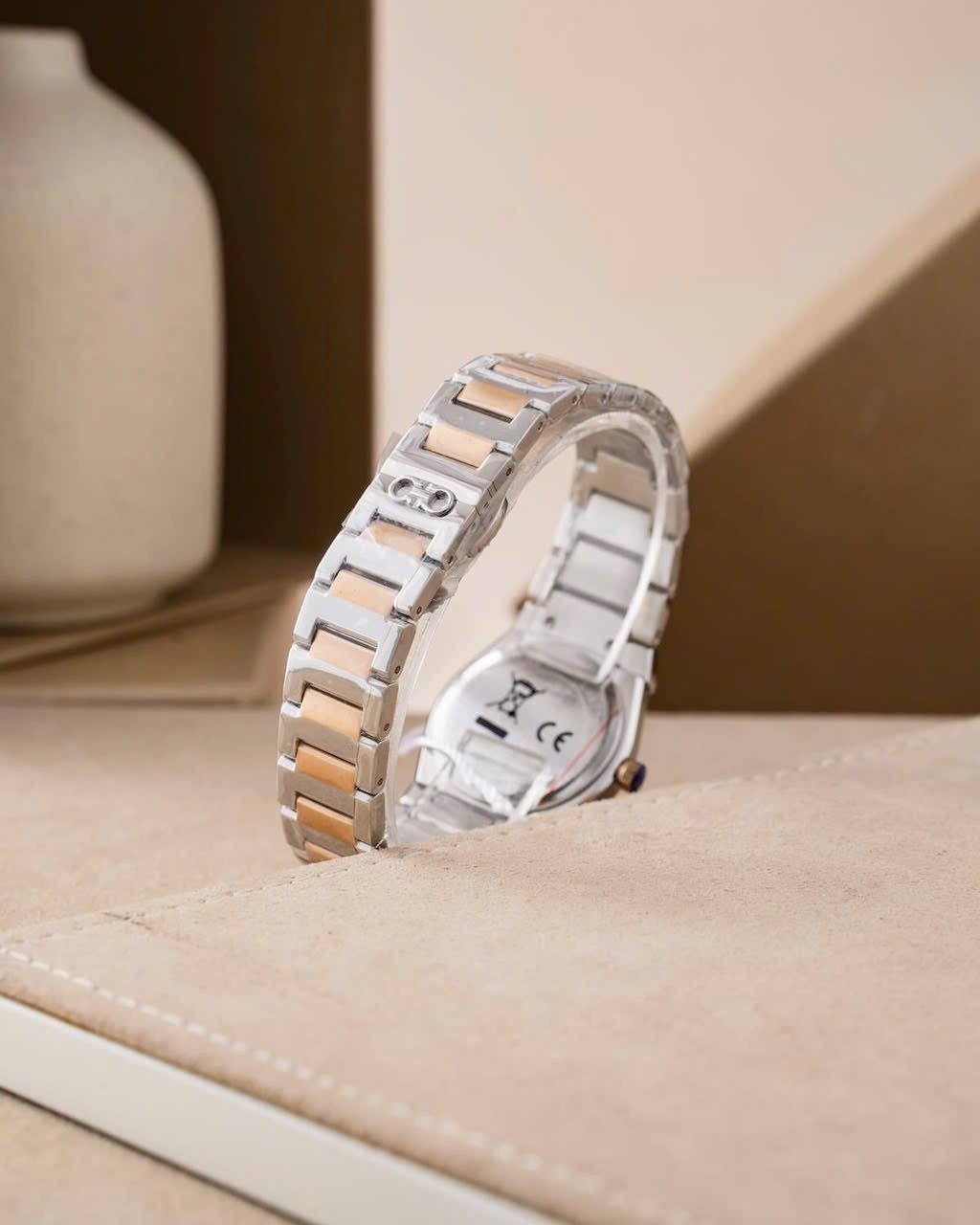 Ảnh 6 của ( ĐỒNG HỒ NỮ ) Salvatore Ferragamo Vega Brown SFYF00921 woman