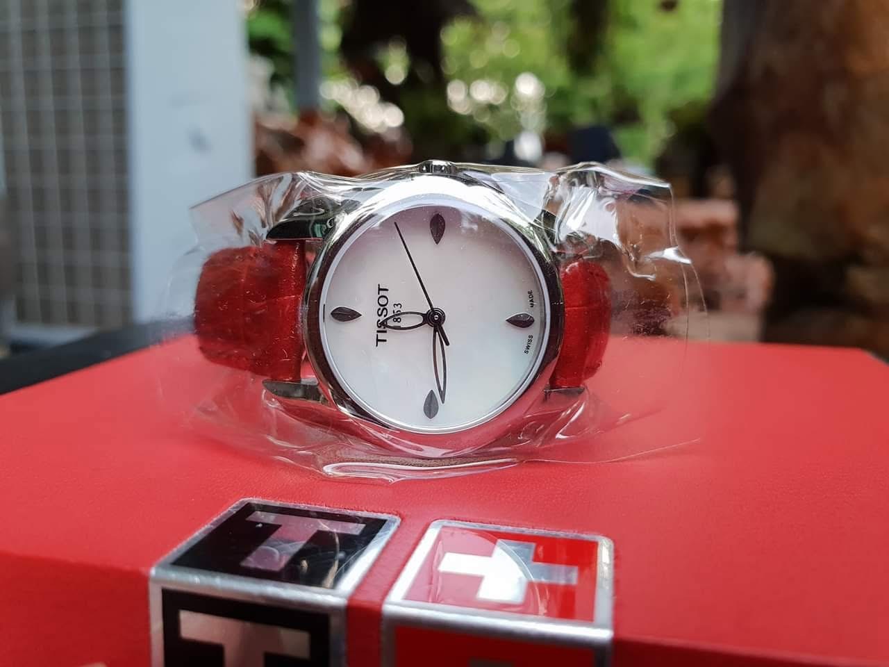 Ảnh 3 của (ĐỒNG HỒ NỮ) Tissot T-Wave Mother of Pearl Dial T023.210.16.111.01 ( T0232101611101 ) 29mm
