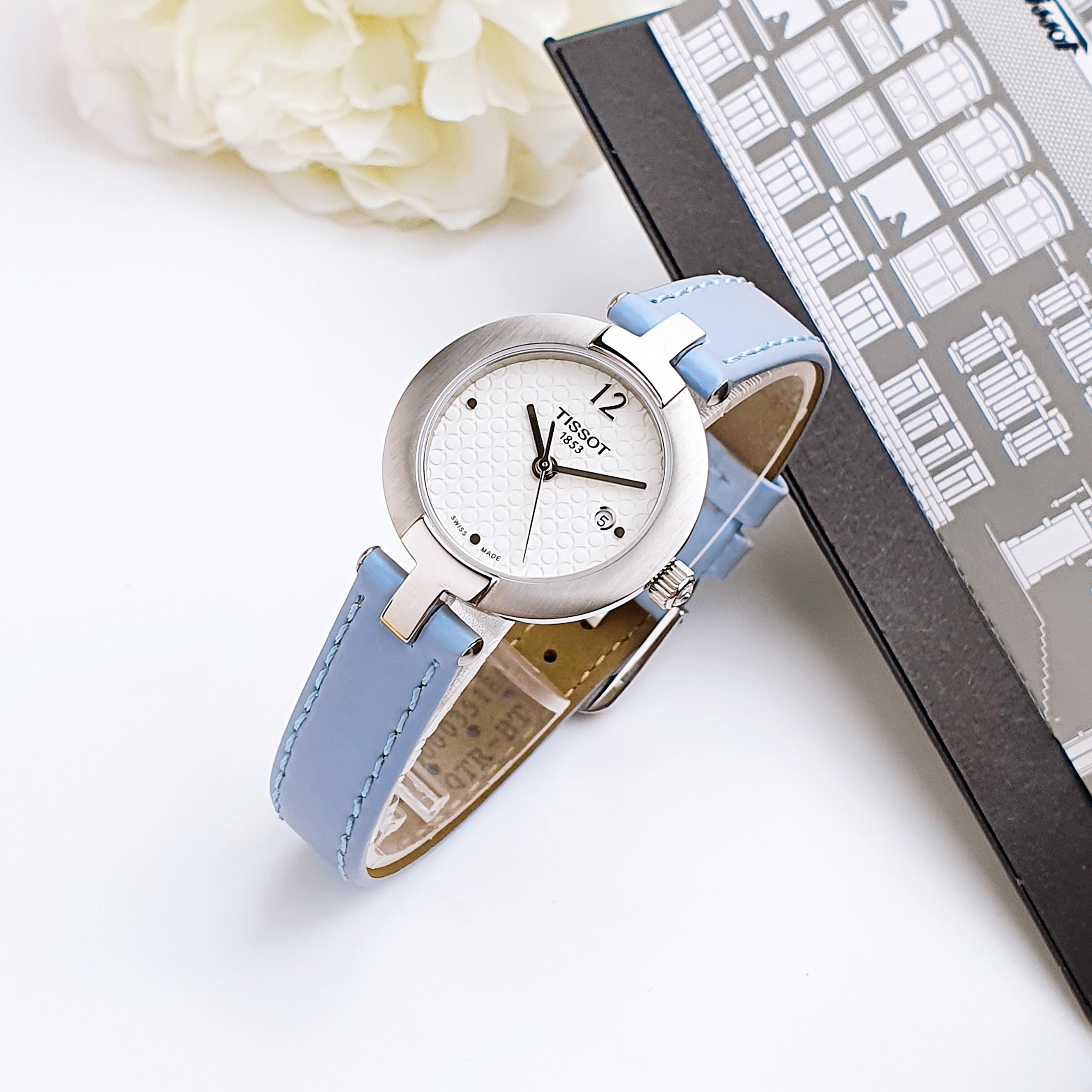 Ảnh 2 của (ĐỒNG HỒ NỮ) Tissot Pinky White Dial Blue Leather Ladies Watch T0842101601702 - T084.210.16.017.02 28mm