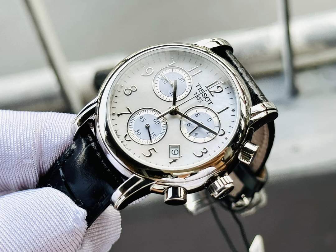 Ảnh 7 của (ĐỒNG HỒ NỮ) Đồng hồ thể thao TISSOT DRESSPORT T050.217.16.112.00 (T0502171611200) 35mm