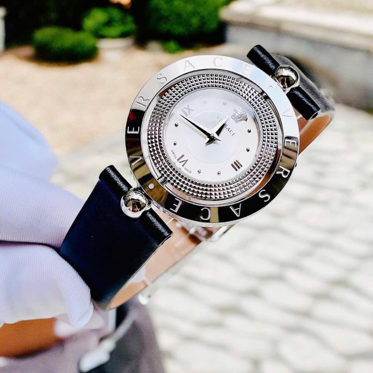 Ảnh 3 của (ĐỒNG HỒ NỮ ) Versace VE7900120 Eon Pour Femmes